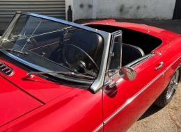 MG B Roadster