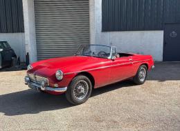 MG B Roadster