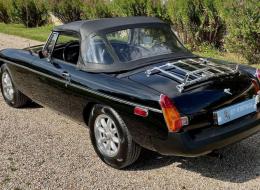 MG B Roadster