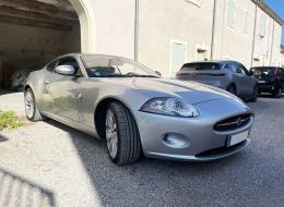 Jaguar Série - XK V8 4.2 L Coupé