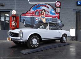 Mercedes-Benz 280 PAGODE
