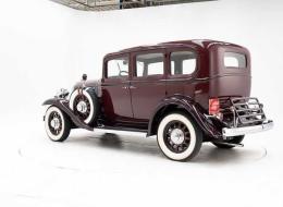 Buick Sedan 57 S 8 Cylinder '32 CH1900e