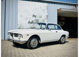 Alfa Roméo Giulia GT 1600  Scalino