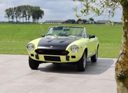 Fiat 124 Spider Sport CS1