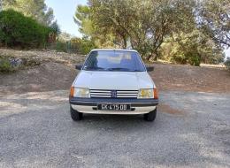 Peugeot 205 Automatic