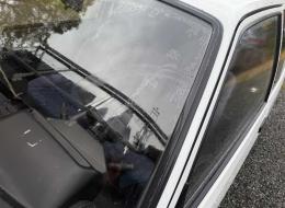Peugeot 205 sacré numéro