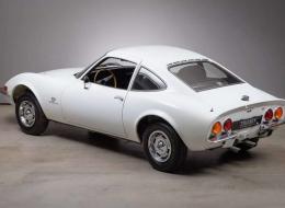 Opel GT 1900