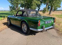 Triumph TR250