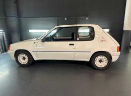 Peugeot 205 RALLYE 1.3