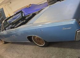 Lincoln Continental Convertible 