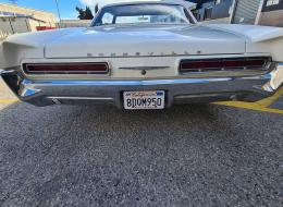 Pontiac Bonneville Sedan