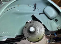Volkswagen Coccinelle 1965 Cabrio body off restored