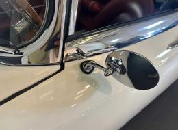 Jaguar Type E FOND PLAT