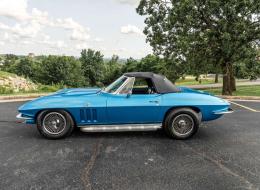 Chevrolet Corvette C2 Cabriolet