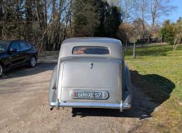 Rolls-Royce Silver Wraith
