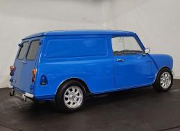 Mini Van