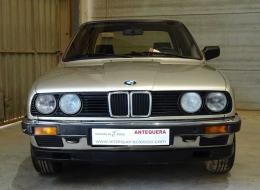 BMW Série 3 316 1.8 BERLINA E30