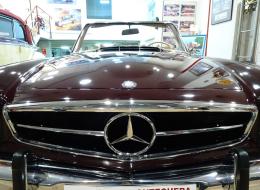 Mercedes-Benz SL 280 SL PAGODA W113 ROADSTER