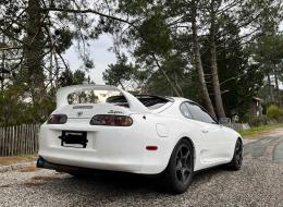 Toyota Supra JZA80