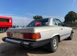 Mercedes-Benz SL 380SL R107