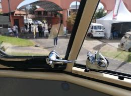 Volkswagen Combi T1 splitwindow bus
