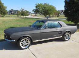 Ford Mustang BLACK MAT