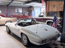 Chevrolet Corvette C2 Stingray Cabriolet