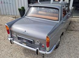 Peugeot 404 Familial Super Luxe