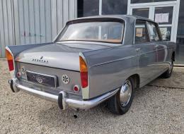 Peugeot 404 Familial Super Luxe