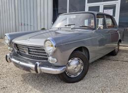 Peugeot 404 Familial Super Luxe