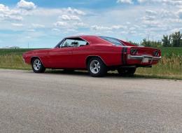 Dodge Charger 318