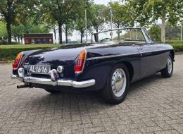 MG B cabriolet