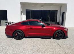 Ford Mustang SHELBY GT 500 
