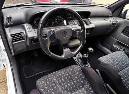 Renault Clio 16S