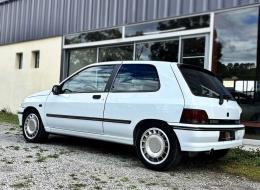 Renault Clio 16S