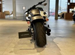 Moto Harley Davidson Breakout 114 Softail 