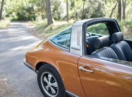 Porsche 911 2.4 E Targa