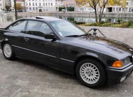 BMW Série 3 E36 - 325 i Coupé BVA 