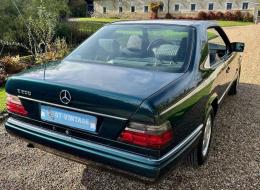 Mercedes-Benz E class W124 E200 Coupé
