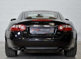 Jaguar Série - XK V8 Coupé 4.2i V8 298cv