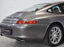 Porsche 996 Carrera 4 3.6i 320cv