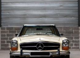 Mercedes-Benz SL 280 PAGODE