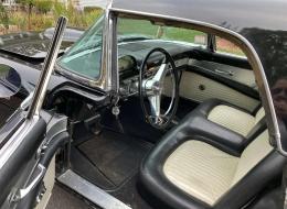 Ford Thunderbird