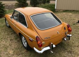 MG B GT