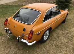 MG B GT