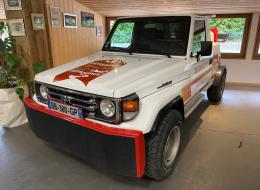 Toyota Land Cruiser HZJ 79