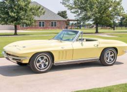 Chevrolet Corvette C2 Cabriolet