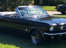 Ford Mustang V8 Cabriolet