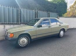Mercedes-Benz 190 E