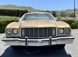 Ford Ranchero V8